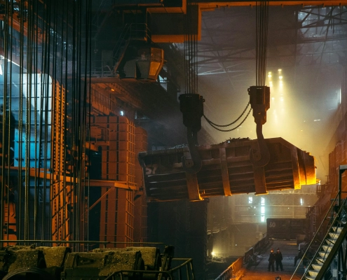 Entwicklerteam programmiert IT-Lösungen für die Industrie 4.0